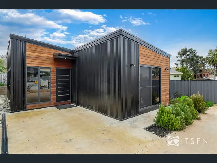 3/8A Flood St, Bendigo VIC 3550