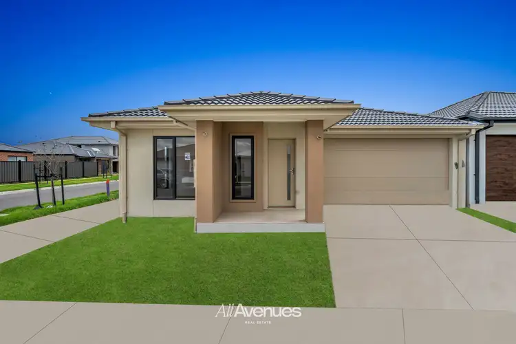 15 Jarrahwood Cct, Clyde VIC 3978