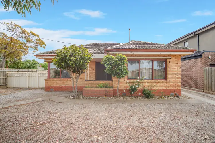 44 Wedge Street South
