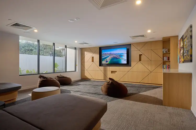 401/27 Carl St, Woolloongabba QLD 4102