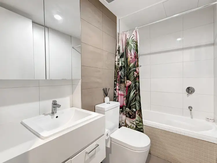 Fourth view of Homely apartment listing, 105/402 Dandenong Rd, Caulfield North VIC 3161