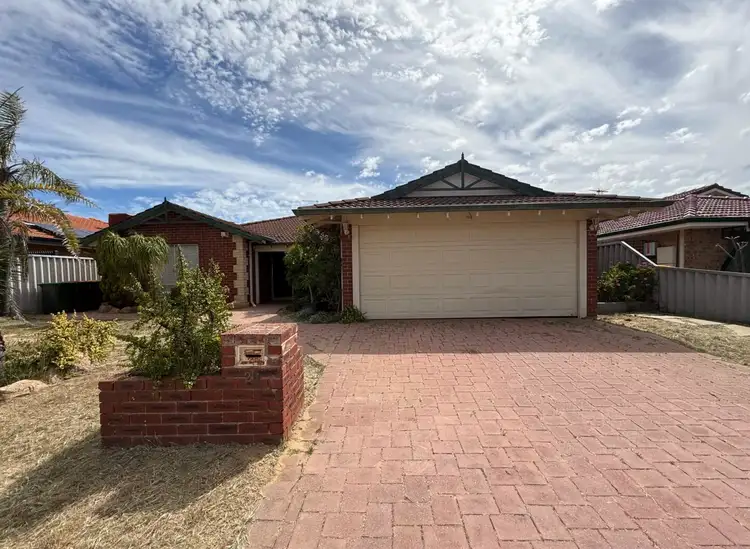 26 Helby Cl, Merriwa WA 6030