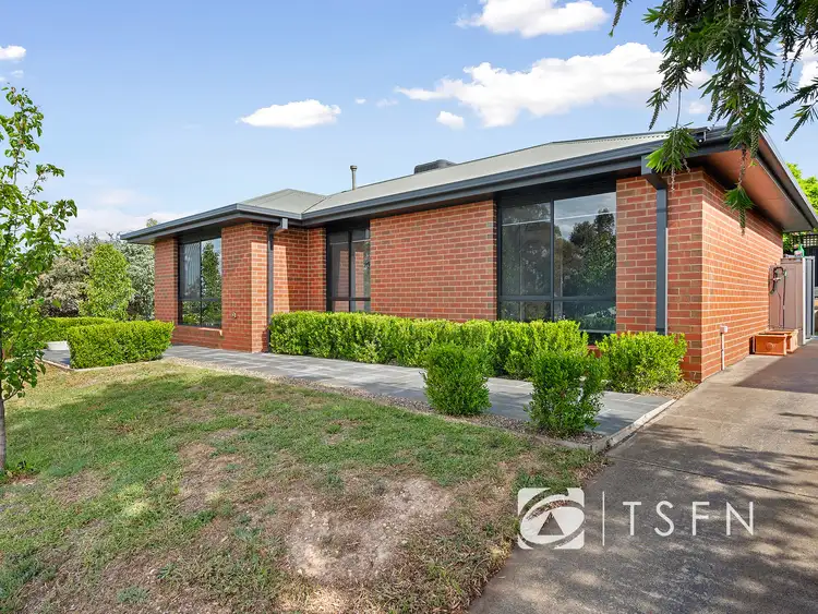 22 Duke St, Kangaroo Flat VIC 3555