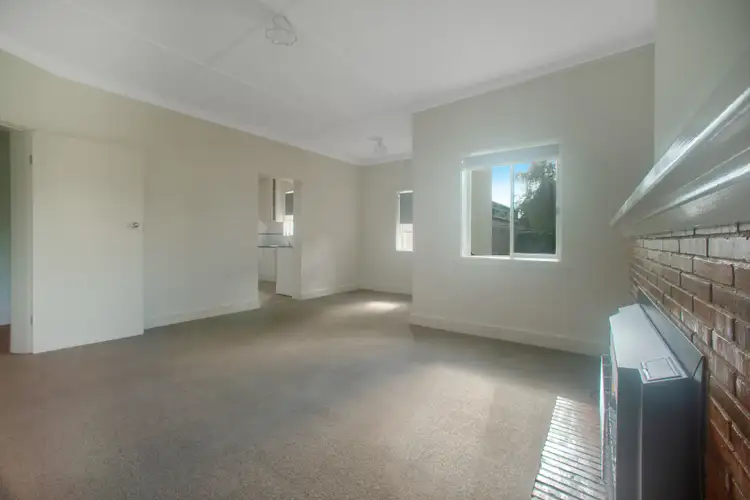 Third view of Homely apartment listing, 2/84 Bay Rd, Mount Gambier SA 5290