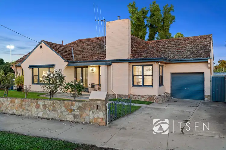 277 MacKenzie St, Golden Square VIC 3555