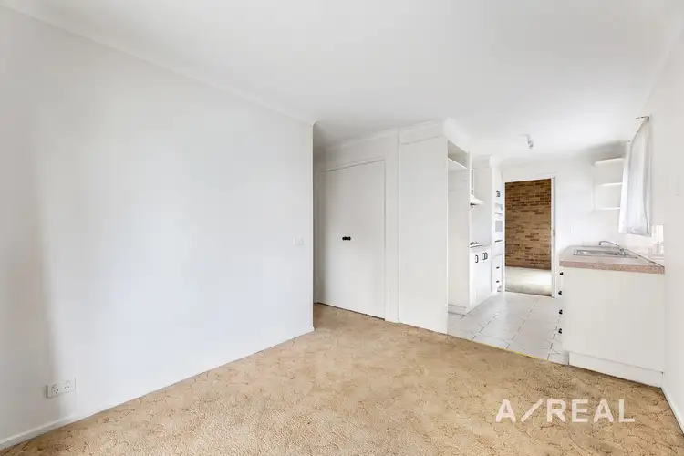 372 Middleborough Road