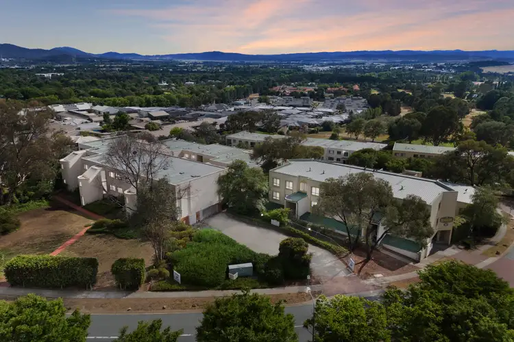 9/27 Leahy Close, Narrabundah ACT 2604