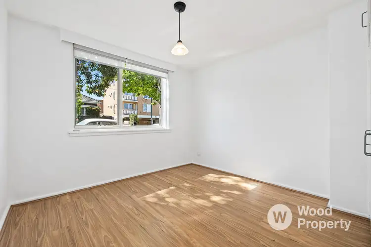 Fourth view of Homely apartment listing, 2/8-10 Kelvin Grove, Prahran VIC 3181