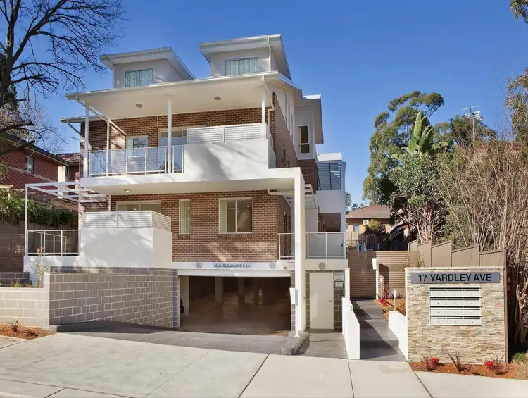 8/17 Yardley Avenue, Waitara NSW 2077