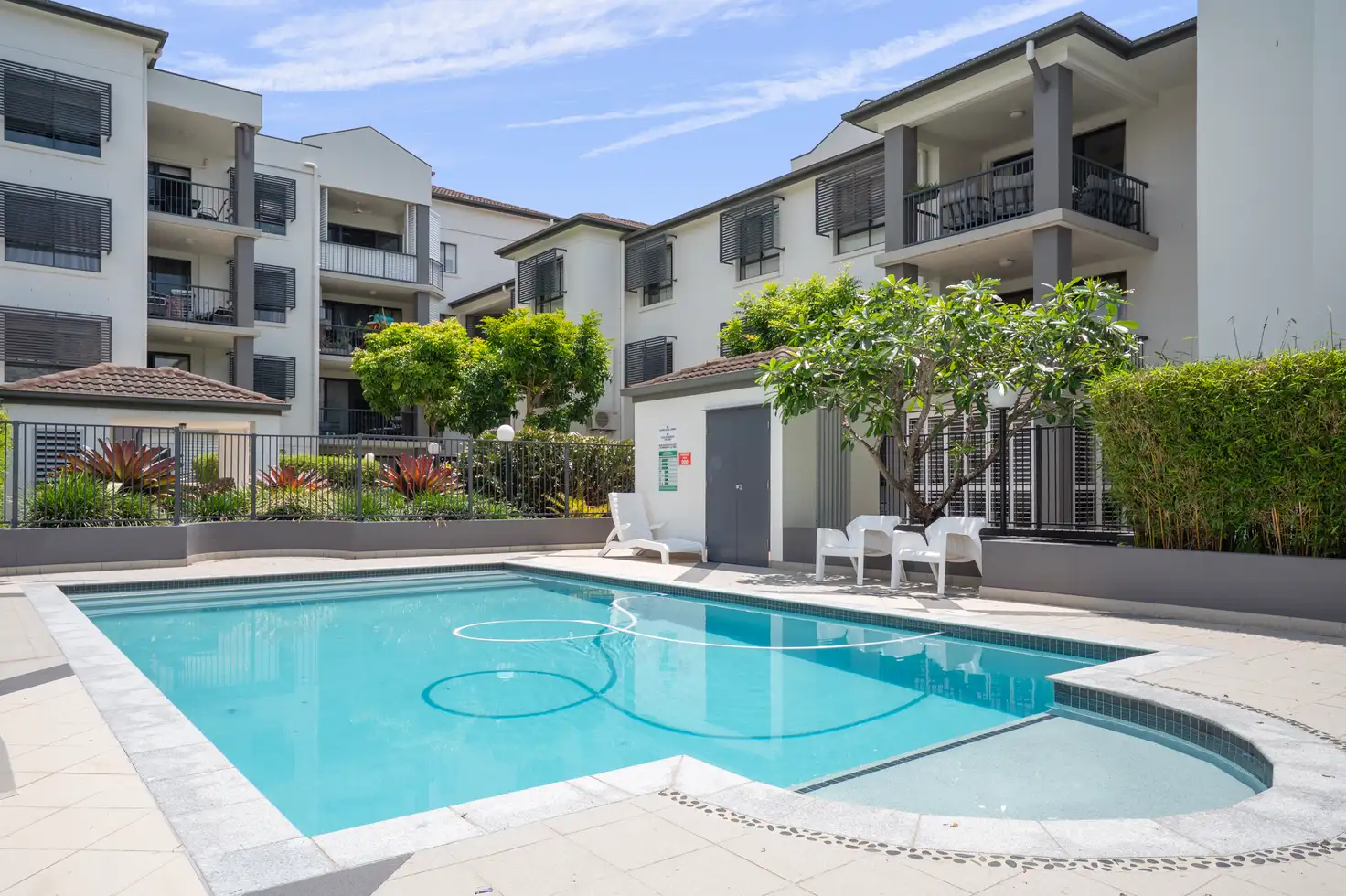 Main view of Homely unit listing, 32/52 Newstead Tce, Newstead QLD 4006