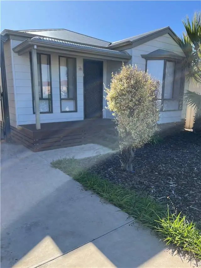 2/2 Marden Street, Wallaroo SA 5556