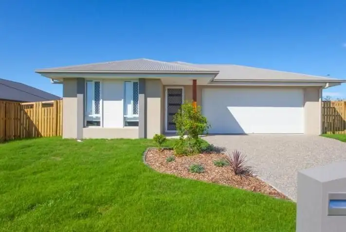 3 Allerton Park Drive, Park Ridge QLD 4125