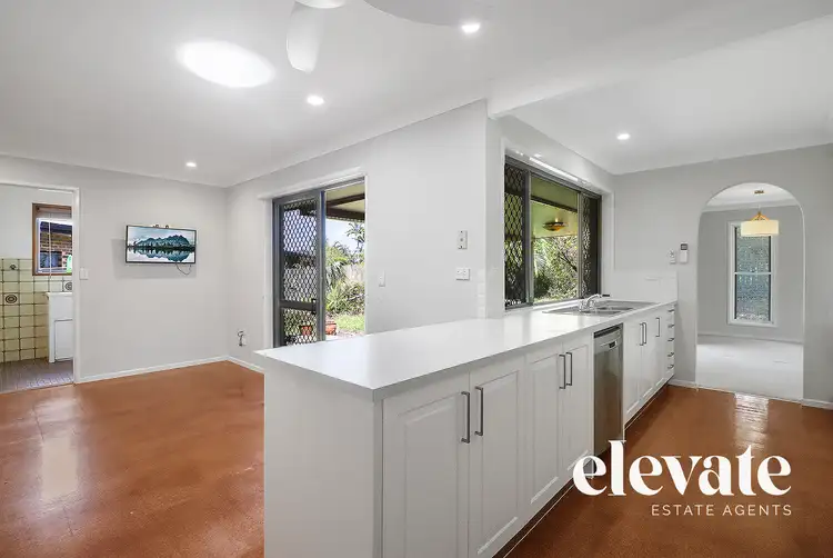 Third view of Homely house listing, 6 Lydford Ct, Carindale QLD 4152