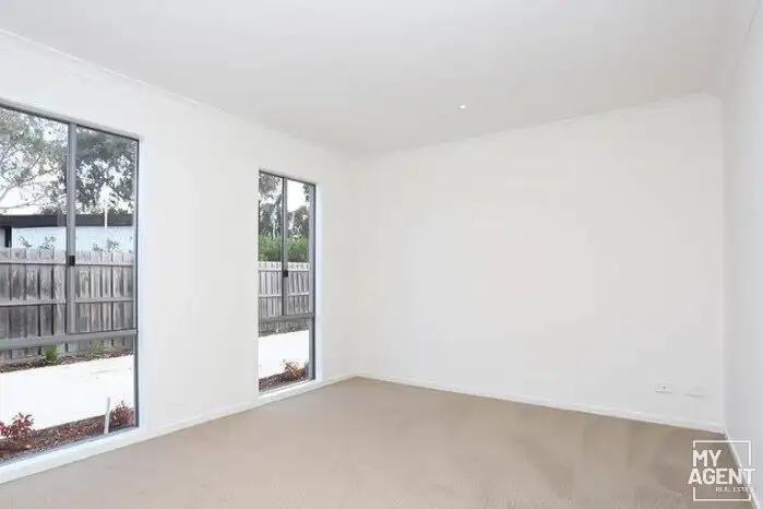 Second view of Homely house listing, 3/2 Frederick Court, Werribee VIC 3030