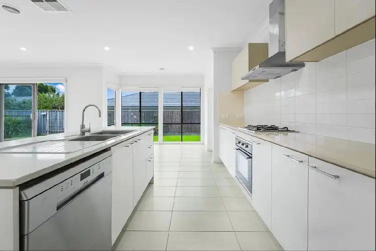 Fourth view of Homely house listing, 19 Gyrfalcon Way, Doreen VIC 3754