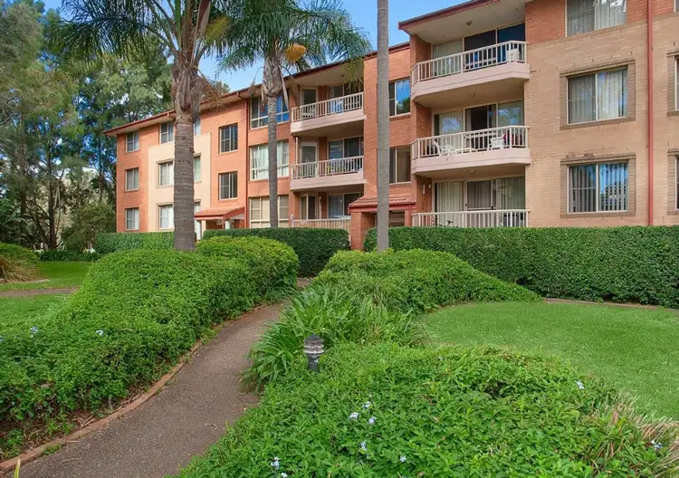 21/5 Mead Drive, Chipping Norton NSW 2170