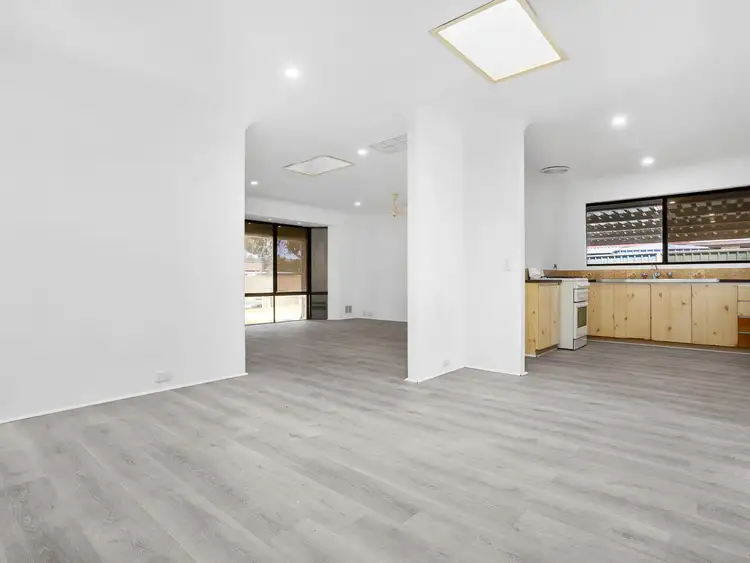 39 Prescott Dr, Gosnells WA 6110