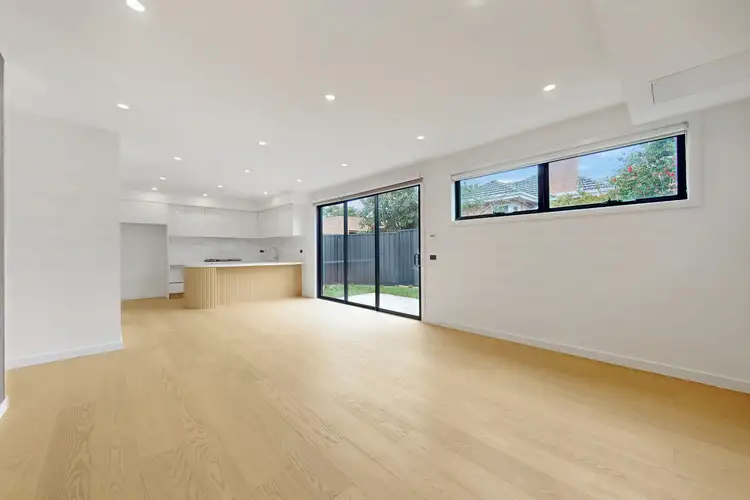 Fifth view of Homely house listing, 2/31 Hampton Rd, Essendon West VIC 3040