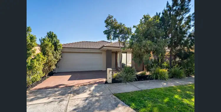 24 Speargrass Cl, Clyde North VIC 3978