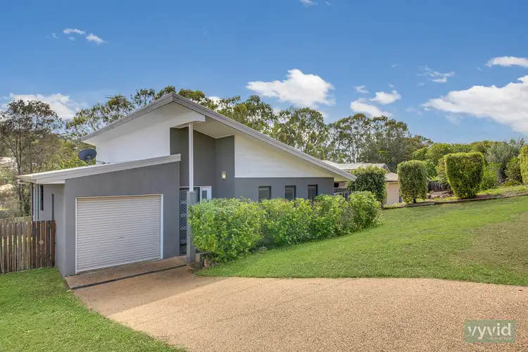 2/159 J Hickey Ave, Clinton QLD 4680