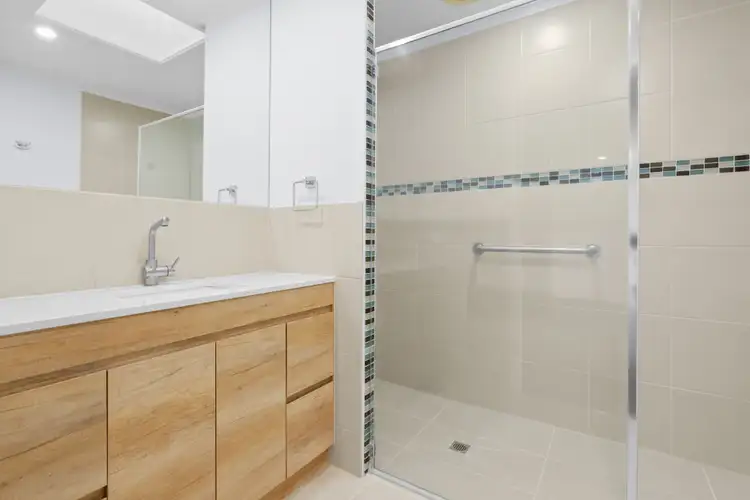 Third view of Homely unit listing, 3/13-15 Skipton Rd, Hughesdale VIC 3166