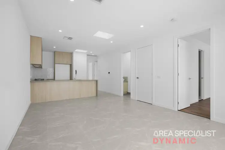 9 Flag Bvd, Tarneit VIC 3029