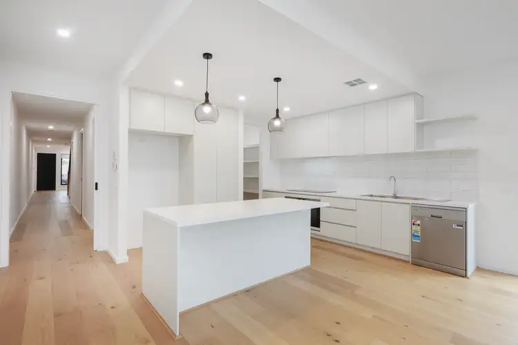 59 Haldane Rd, Niddrie VIC 3042