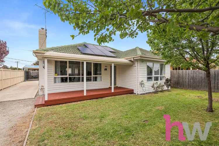 38 Charles St, Newcomb VIC 3219