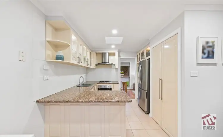 Fourth view of Homely house listing, 30 Poa Ct, Delahey VIC 3037