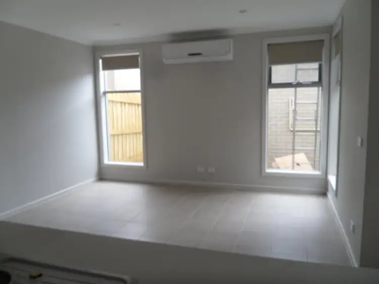 Fifth view of Homely house listing, 28 Mandrel Dr, Williams Landing VIC 3027