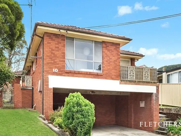 2/10 Buckle Crescent, West Wollongong NSW 2500