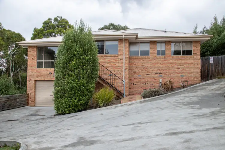 2/42 Branscombe Rd, Claremont TAS 7011