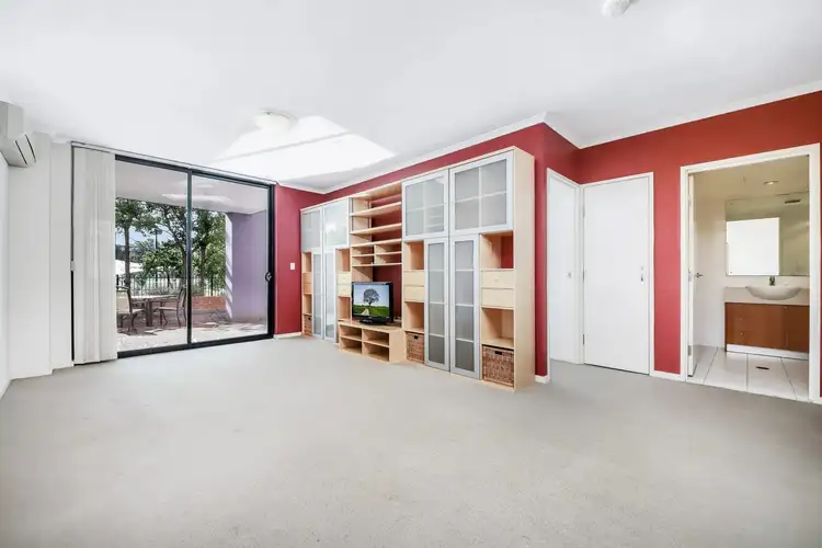 41-45 Waitara Avenue