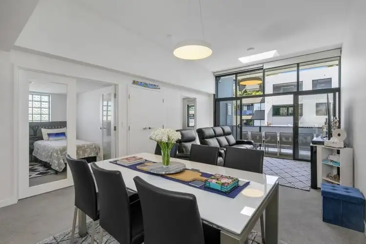 6/18 Howard Avenue, Dee Why NSW 2099