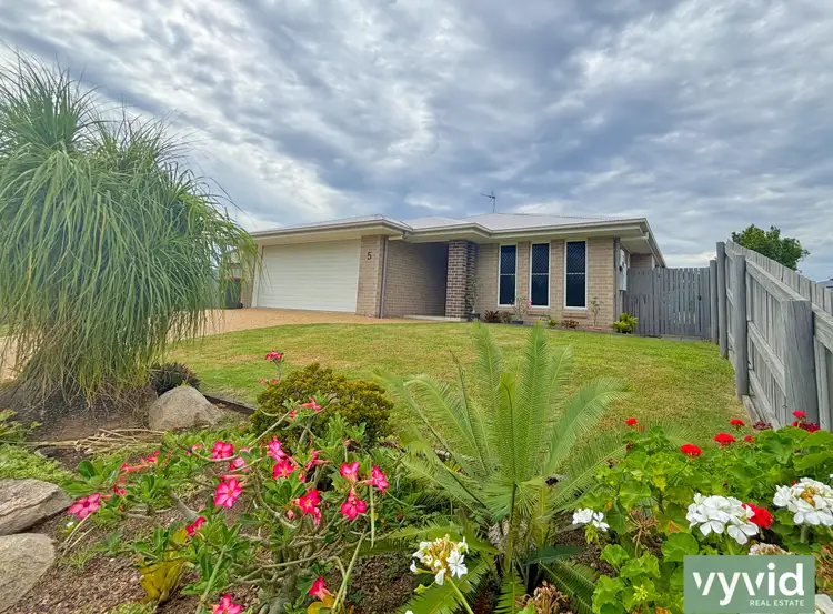 5 Briffney St, Kirkwood QLD 4680