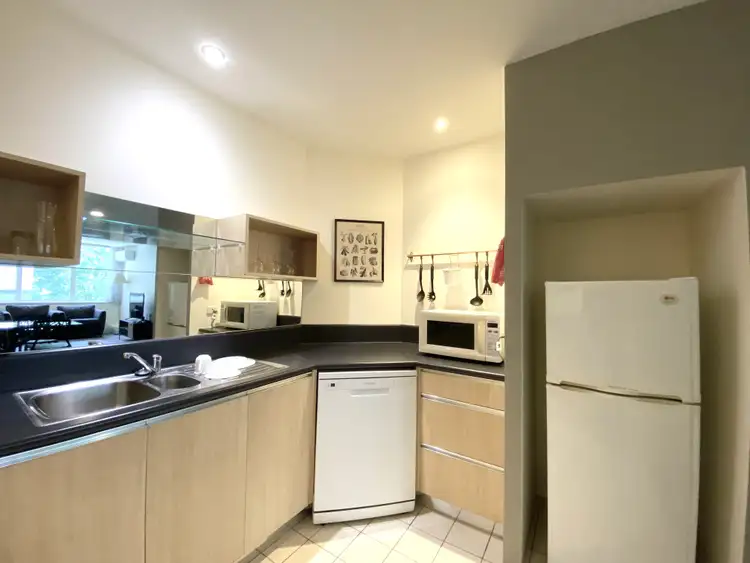 Fourth view of Homely apartment listing, 211/604 St Kilda Rd, Melbourne VIC 3004