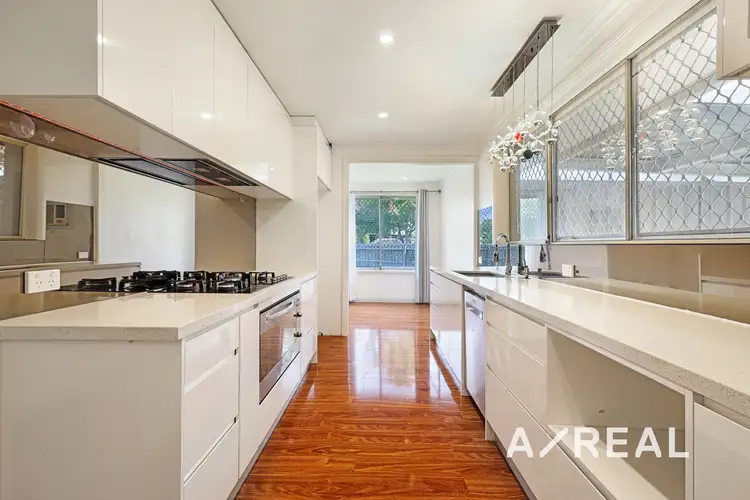 8 Murphy Street