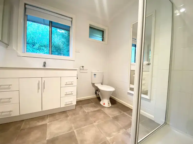 Fifth view of Homely unit listing, 2/2-4 Lyle Grove, Aspendale VIC 3195