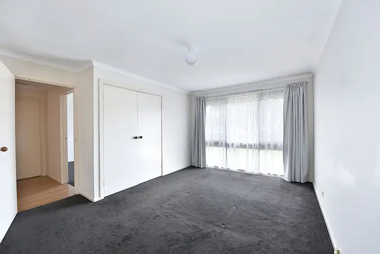 Fourth view of Homely house listing, 5 Grandview Rd, Niddrie VIC 3042
