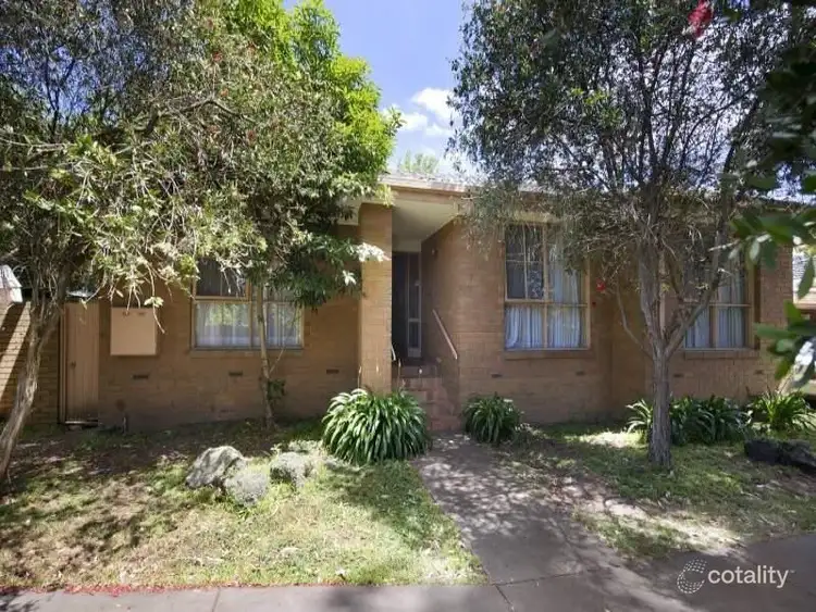 1/303 George St, Doncaster VIC 3108