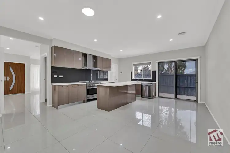 Fourth view of Homely house listing, 7 Cobungra Grove, Wollert VIC 3750