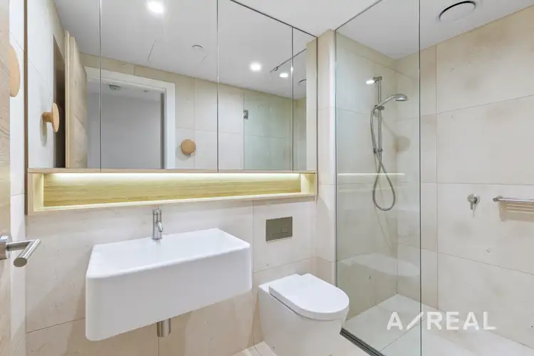 Fifth view of Homely apartment listing, 206/12 Queens Road, Melbourne VIC 3004