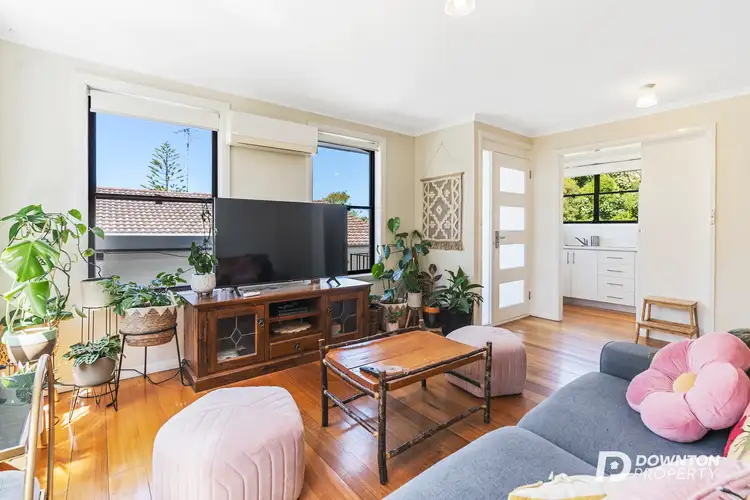 2/1 Chessington Ct, Sandy Bay TAS 7005