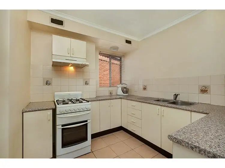 Fifth view of Homely unit listing, 11/191 Gardeners Rd, Eastlakes NSW 2018