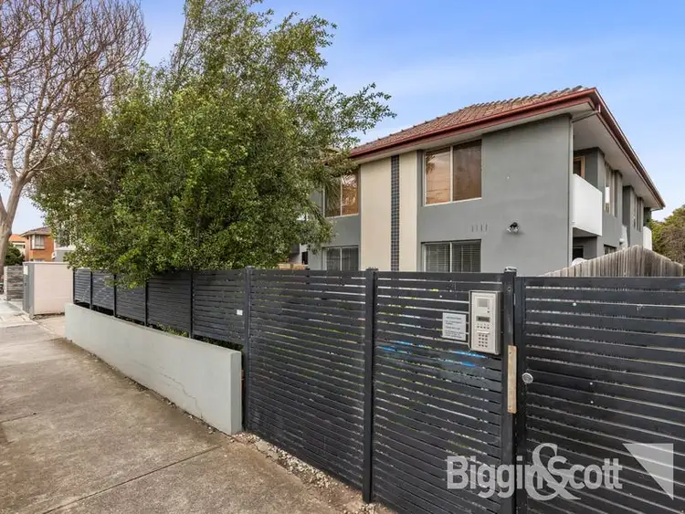8/705 Barkly Street, West Footscray VIC 3012