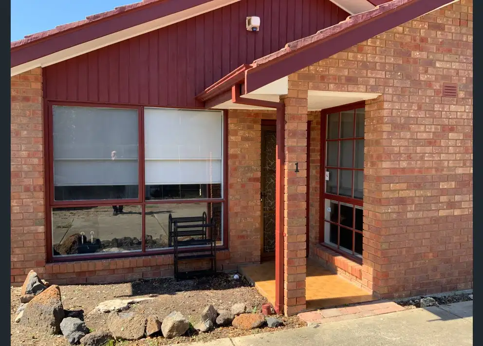 Main view of Homely unit listing, 1/9 Alexina St, St Albans VIC 3021
