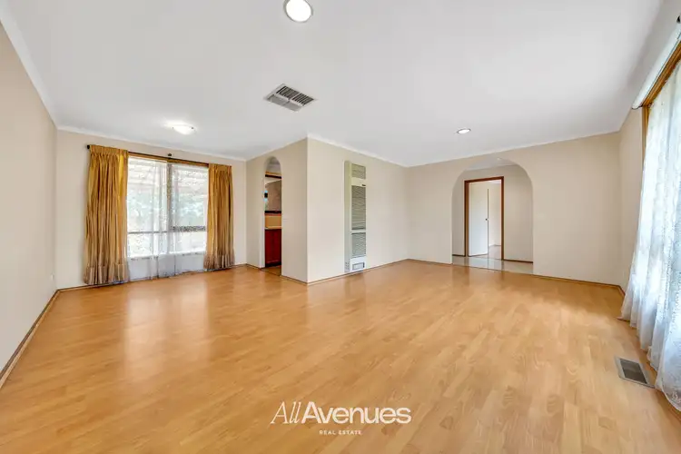 Fourth view of Homely house listing, 3 Trewin Court, Narre Warren VIC 3805