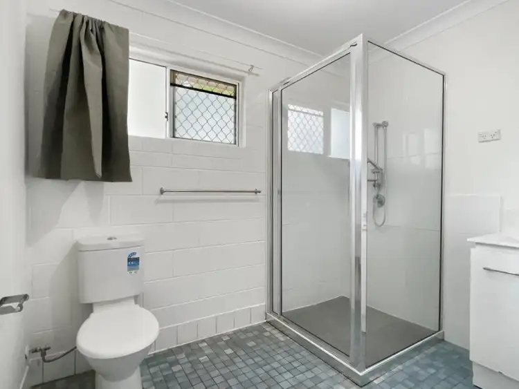 Fifth view of Homely semi-detached listing, 1/8 San Vito Cres, Rasmussen QLD 4815