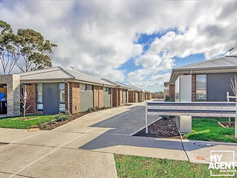 Main view of Homely unit listing, 14/181 Riversdale Drive, Tarneit VIC 3029