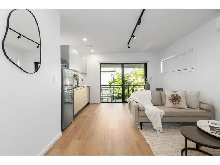 3/327 Hawthorne Rd, Hawthorne QLD 4171